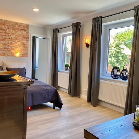 Schoene Ferienwohnungen Teilweise Mit Dachterrasse Im Herzen Von Itzehoe Zewnętrze zdjęcie