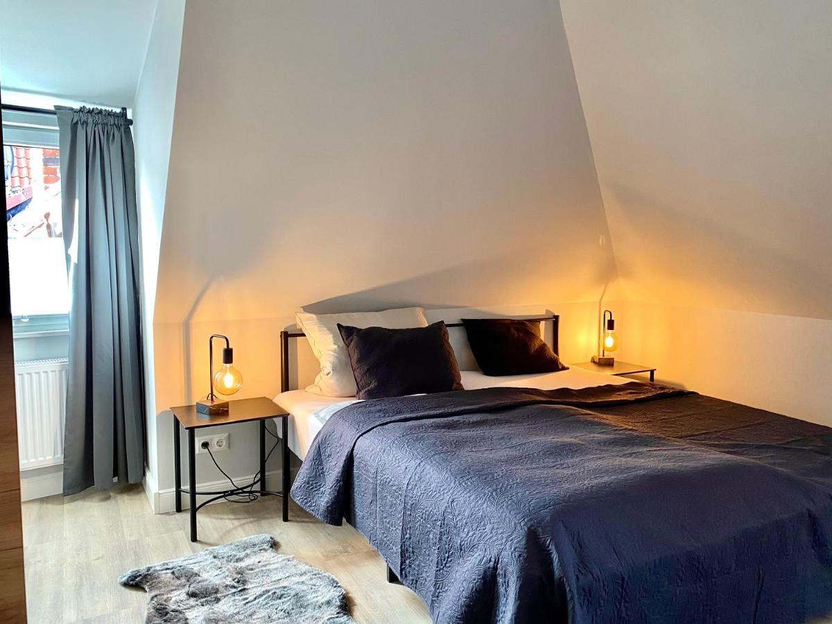 Schoene Teilweise Mit Dachterrasse Im Herzen Von *