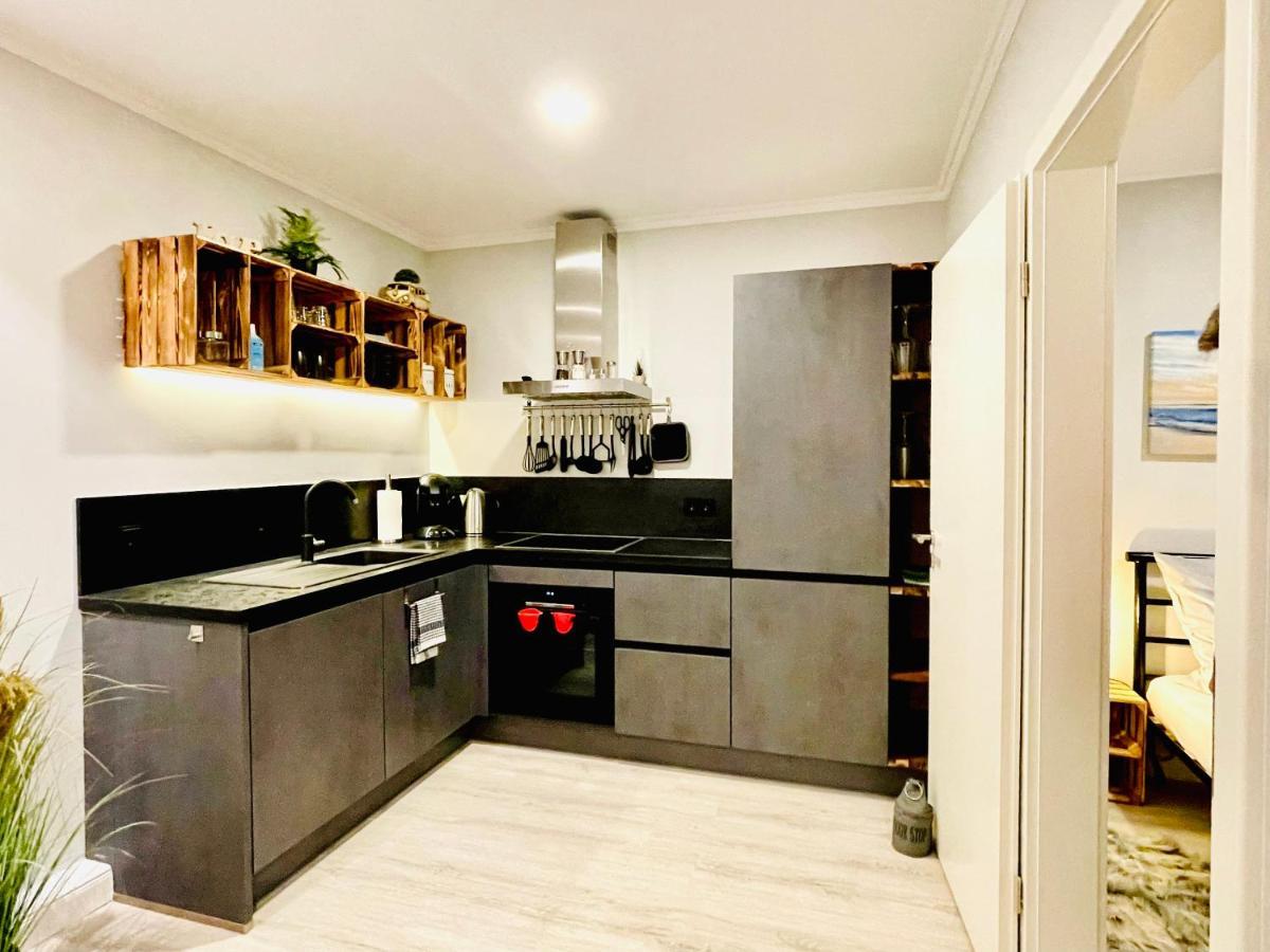 Schoene Teilweise Mit Dachterrasse Im Herzen Von Appartement