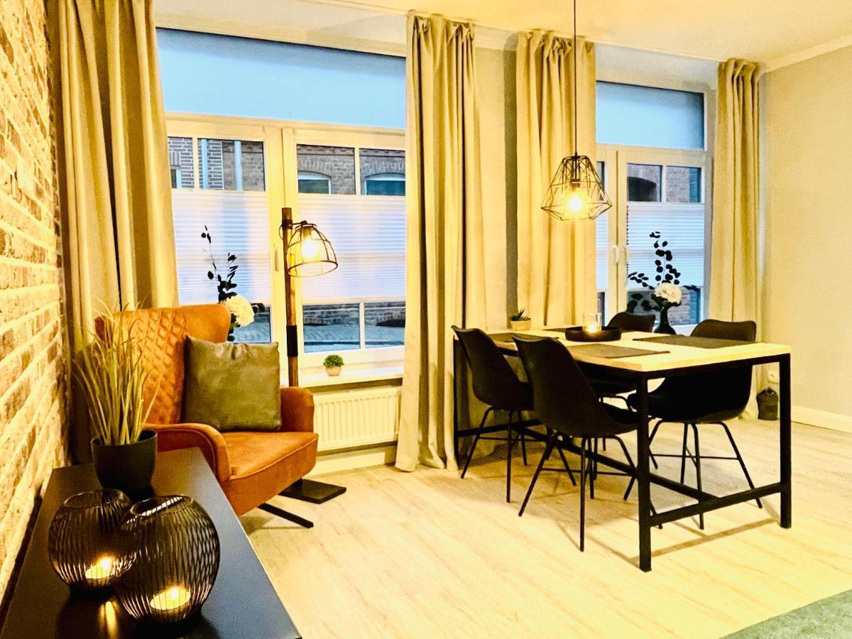 Apartment Schoene Teilweise Mit Dachterrasse Im Herzen Von *