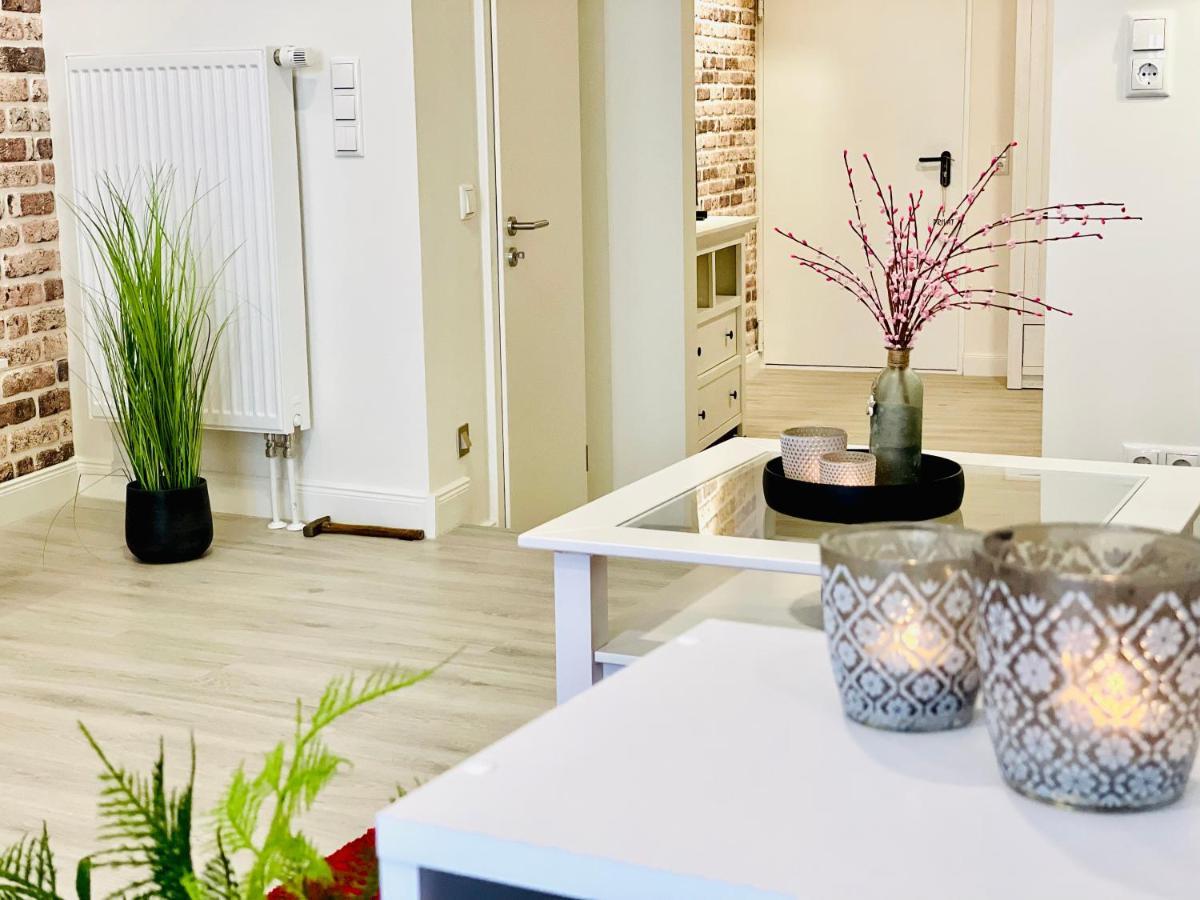 Appartement Schoene Teilweise Mit Dachterrasse Im Herzen Von *