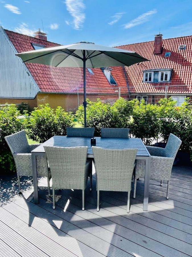 Appartement Schoene Teilweise Mit Dachterrasse Im Herzen Von Itzehoe
